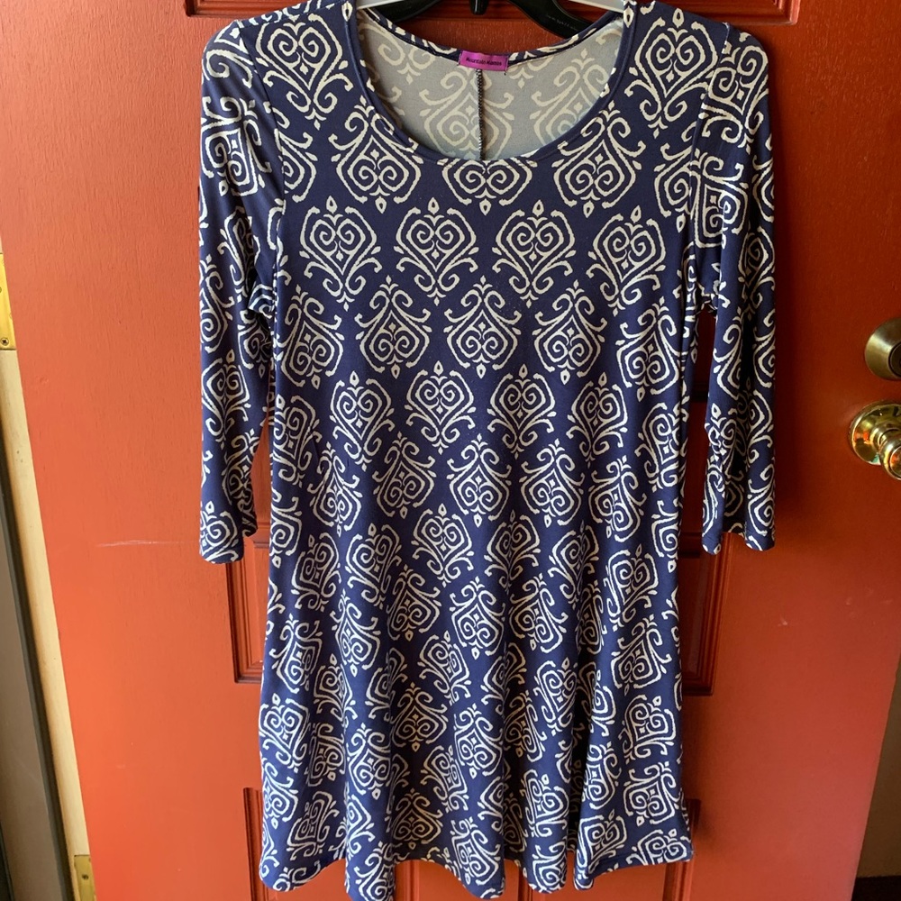 Comfy blue dress with pockets